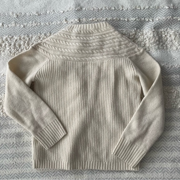 Crewcuts (J crew) soft wool sweater with appliqués - Picture 3 of 5
